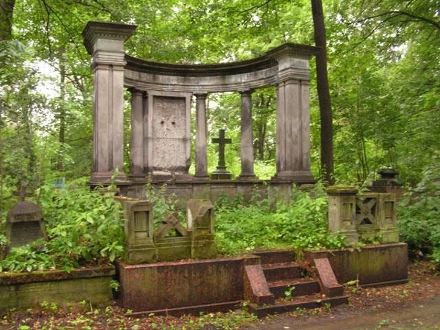 Лютеранское кладбище в Санкт-Петербурге