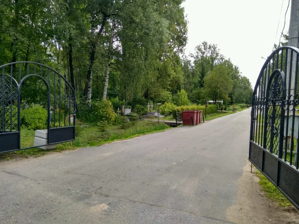 Ново-Волковское кладбище в Санкт-Петербурге