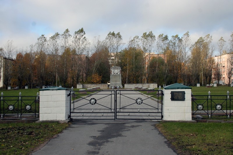 Воинское кладбище «Володарское» в Санкт-Петербурге