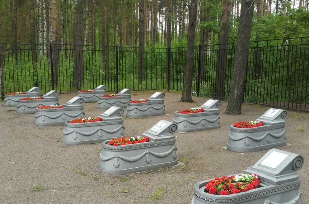 Воинское кладбище «Высота Меридиан» в Санкт-Петербурге