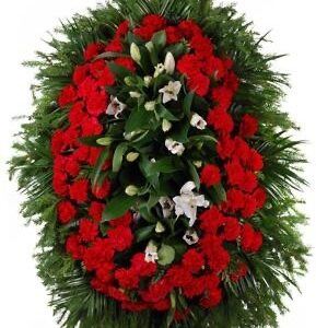 Венок из живых цветов 2