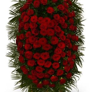 Венок из живых цветов 5